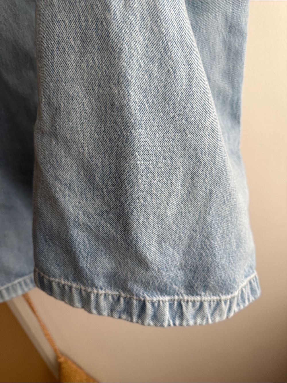 Free People We The Free Light Wash Wide Leg Pleated Jeans NWOT - Picture 11 of 12